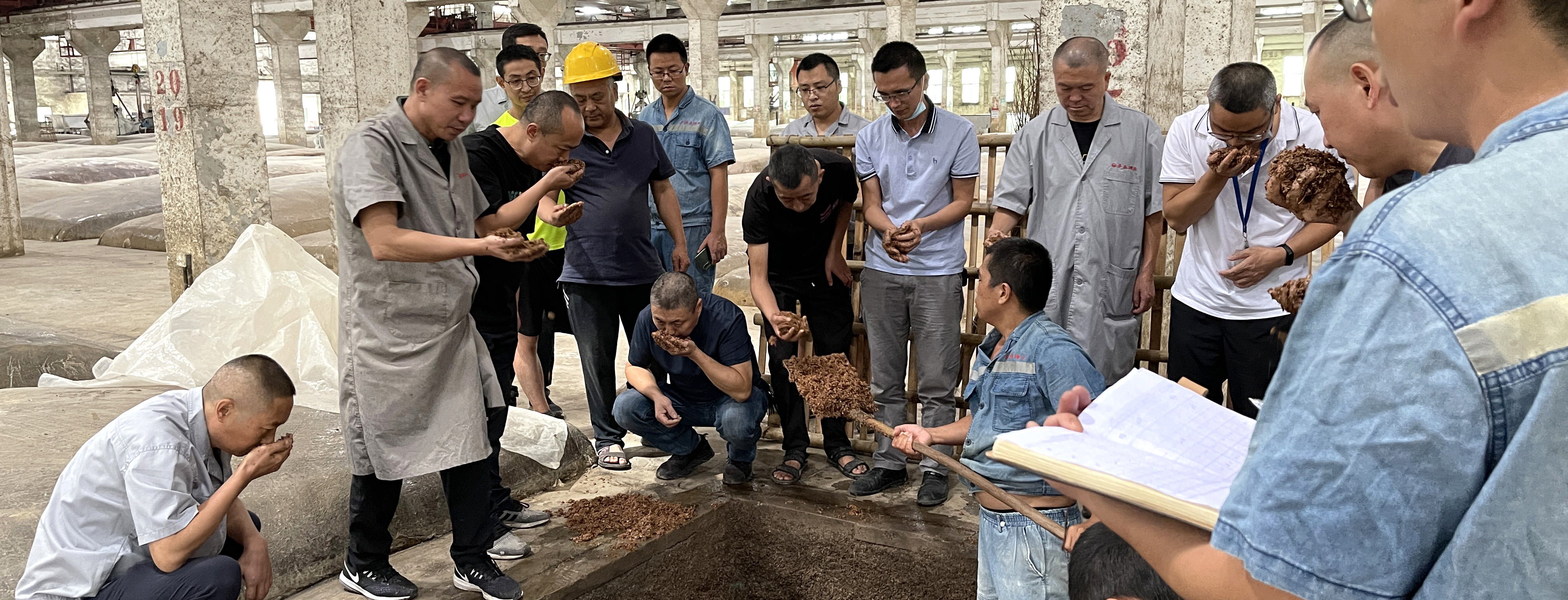 国产真人做爰视频免费