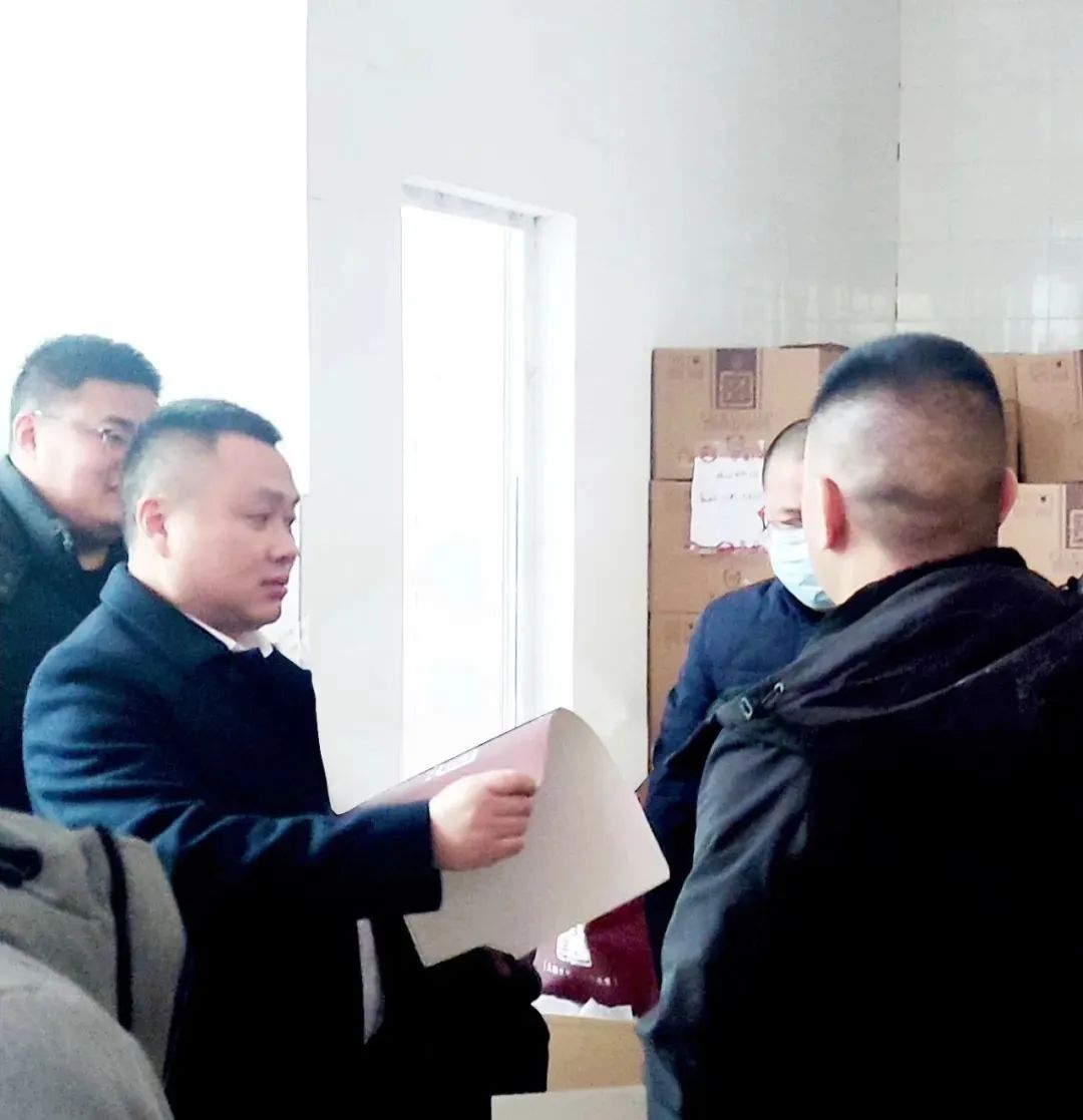 国产真人做爰视频免费