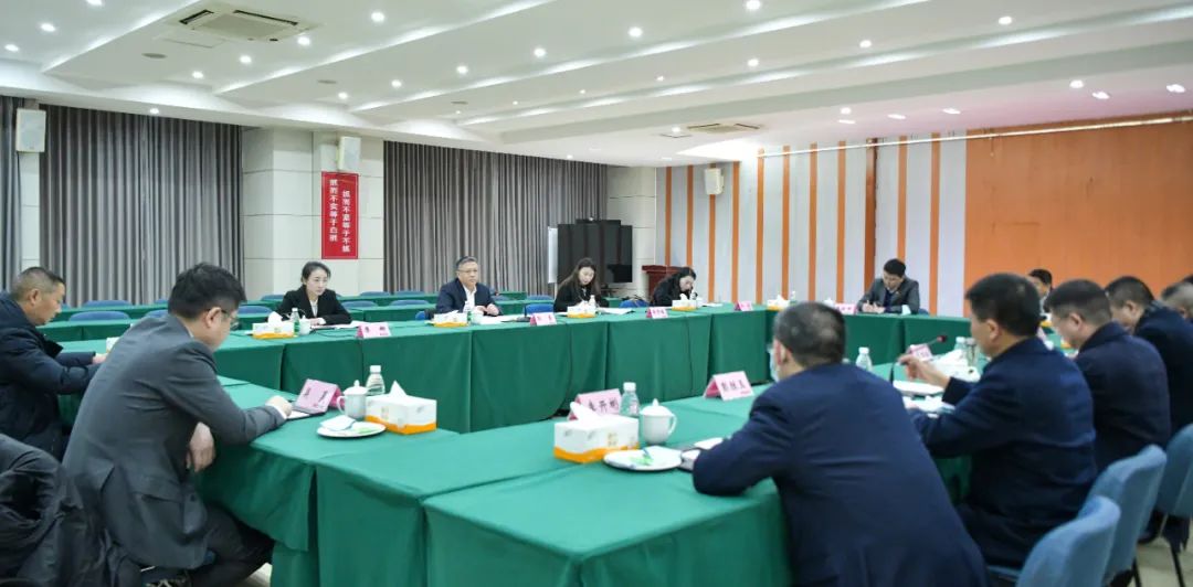 国产真人做爰视频免费
