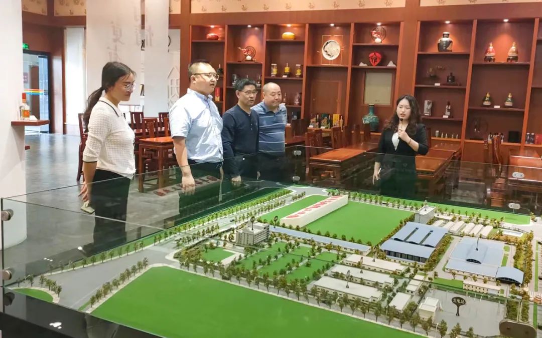 国产真人做爰视频免费