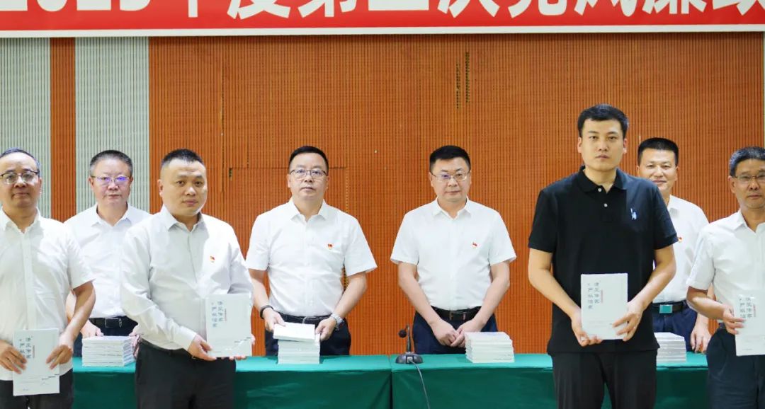 国产真人做爰视频免费