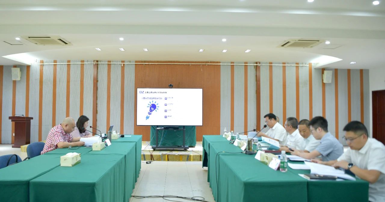 国产真人做爰视频免费