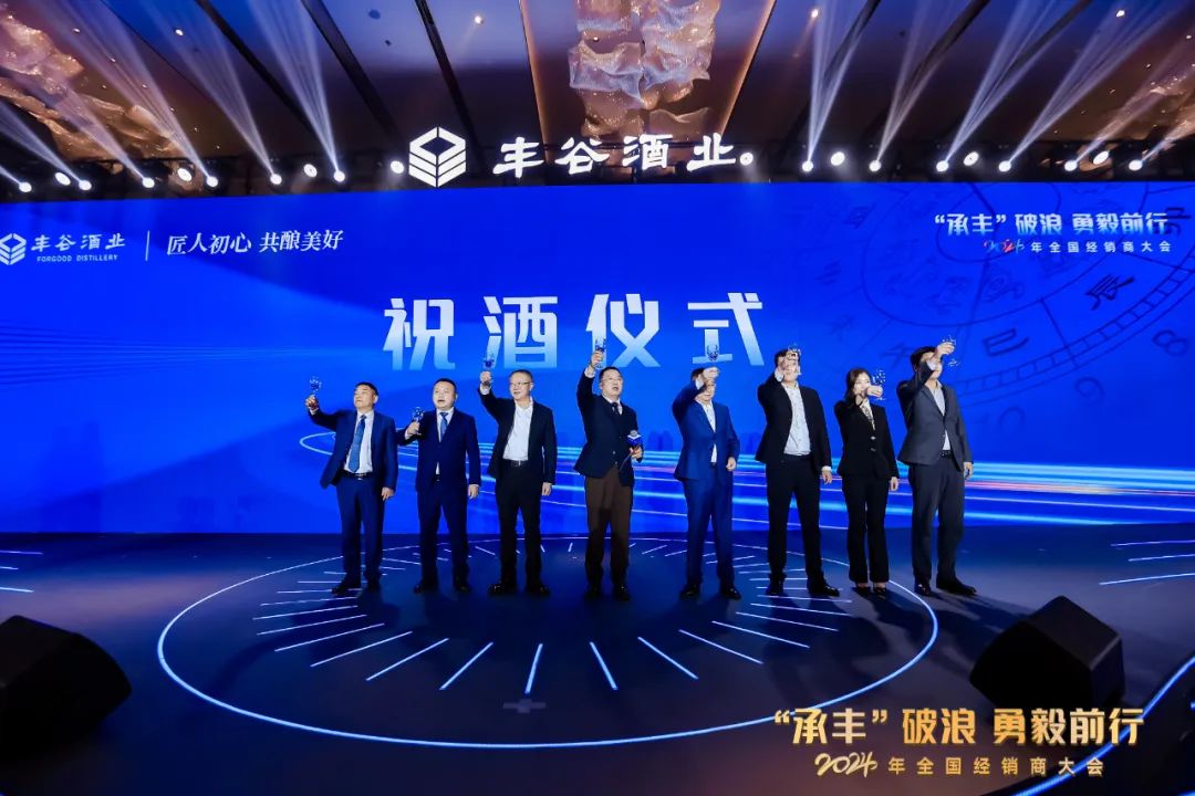 国产真人做爰视频免费