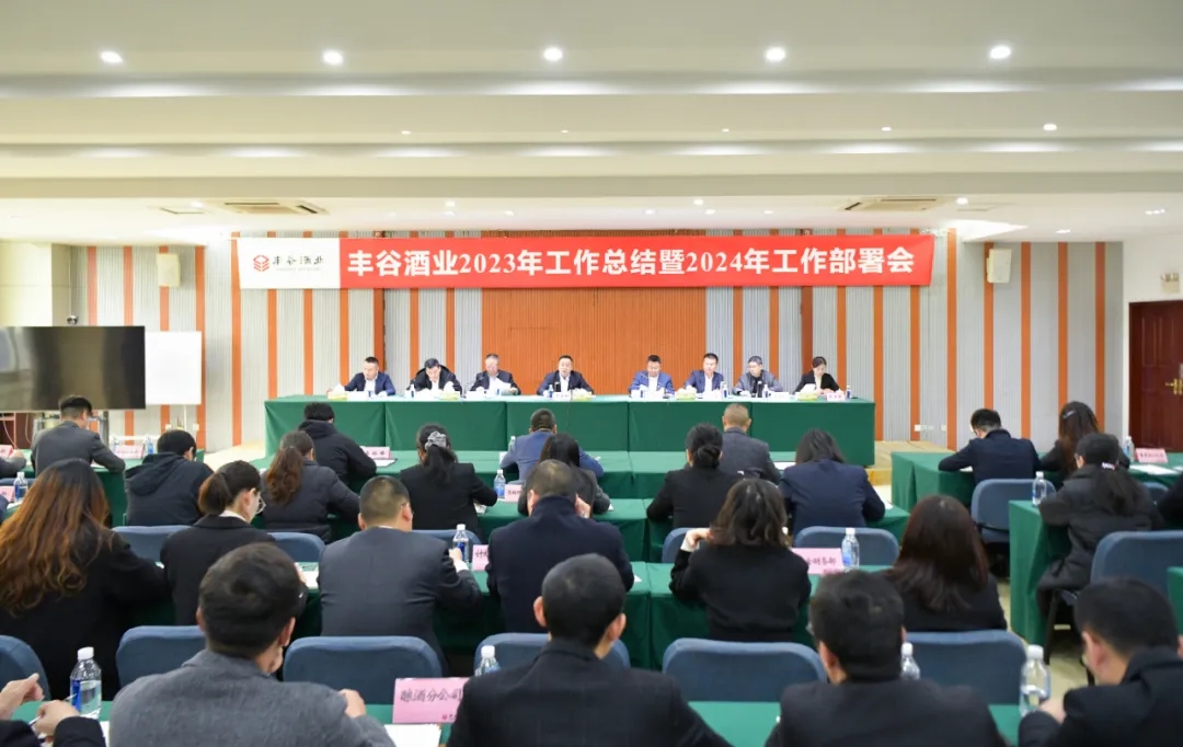 国产真人做爰视频免费