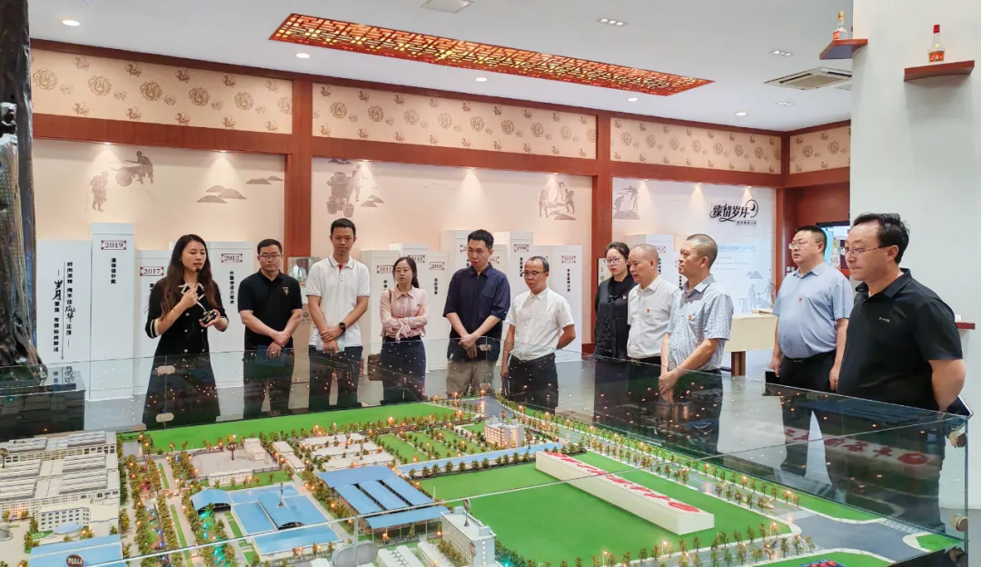 国产真人做爰视频免费