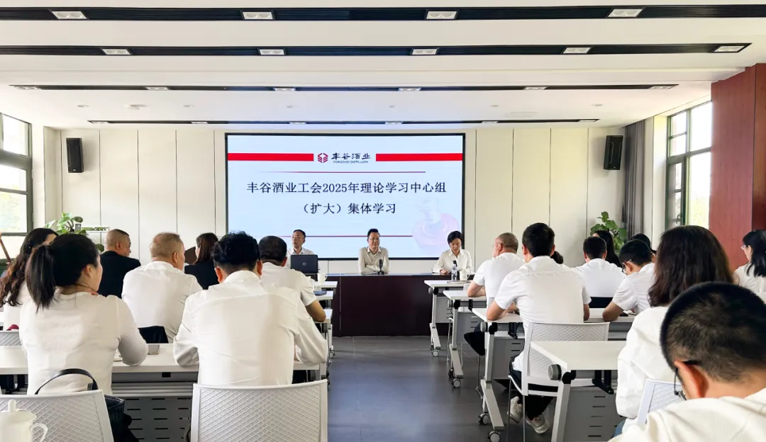 国产真人做爰视频免费