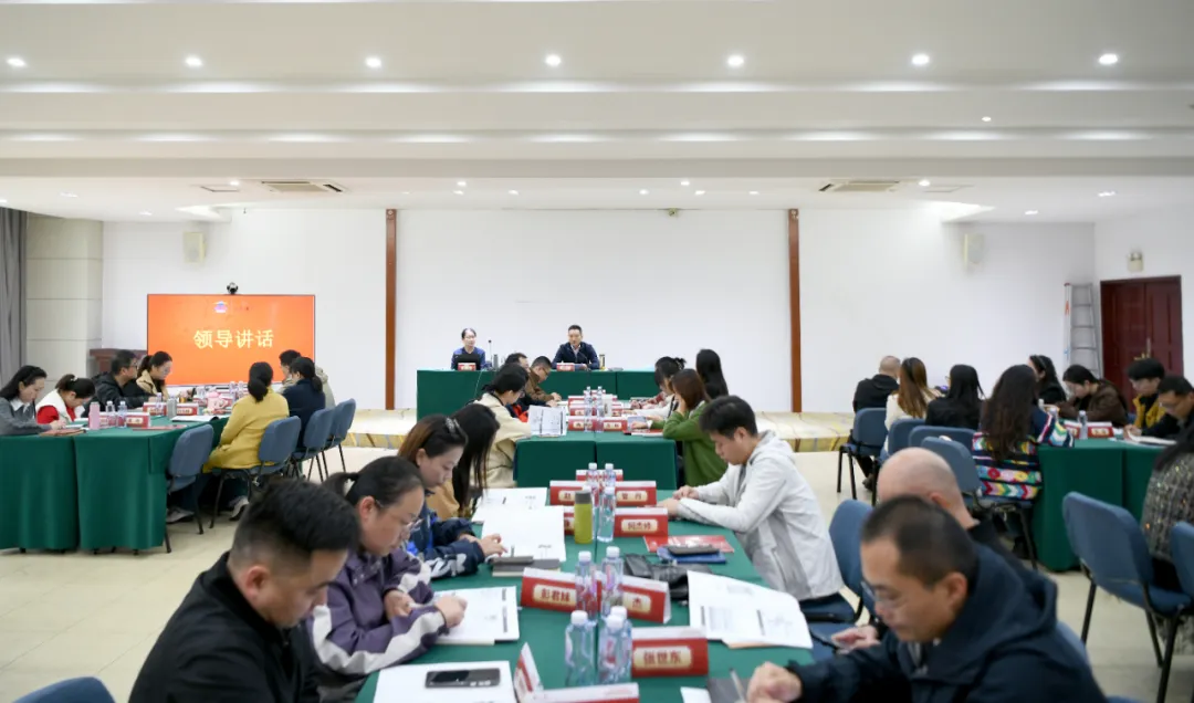 国产真人做爰视频免费